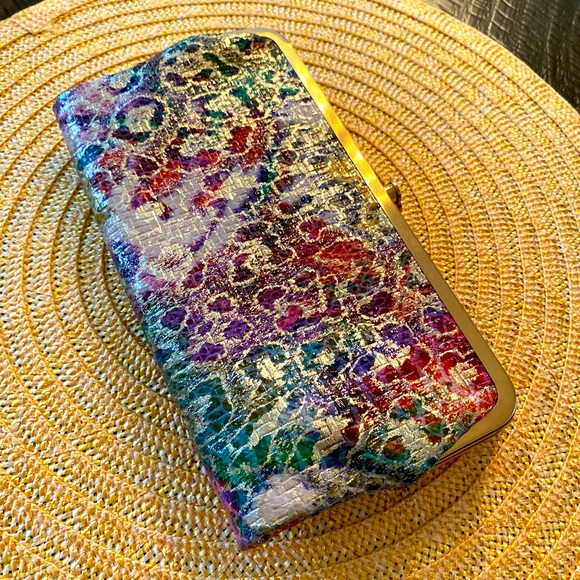 HOBO Handbags - HOBO international Lauren Wallet